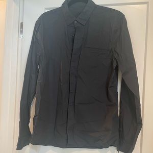 Dark grey/ light black men’s button up long sleeve shirt